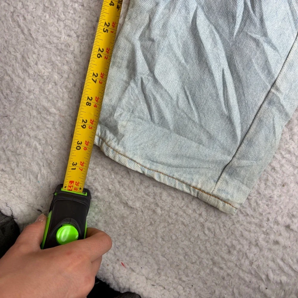 Vintage Levis 501xx Denim Jeans Made in USA Mens 33x30 (31x30) Button Fly